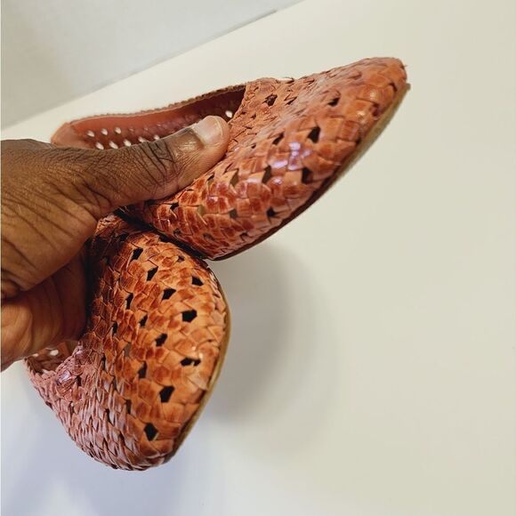 Halston   - Picture 6 of 12